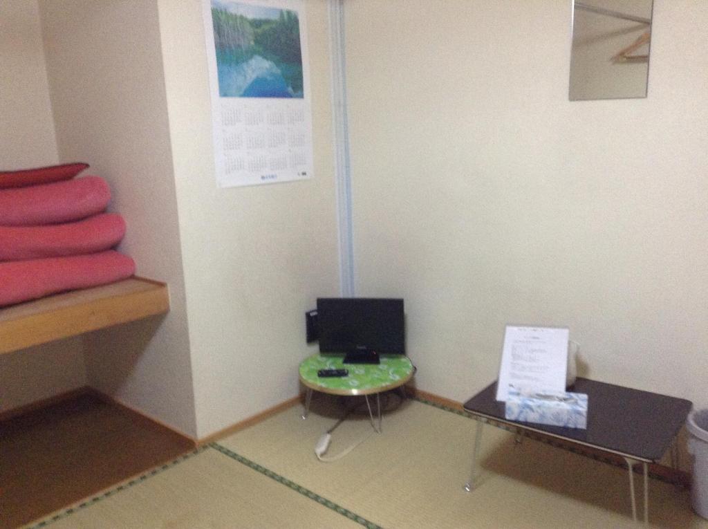 Minshuku Akiba Hotel Furano Ngoại thất bức ảnh